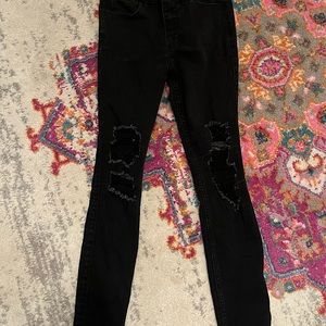 Hollister High Rise Skinny Jeans- Black
